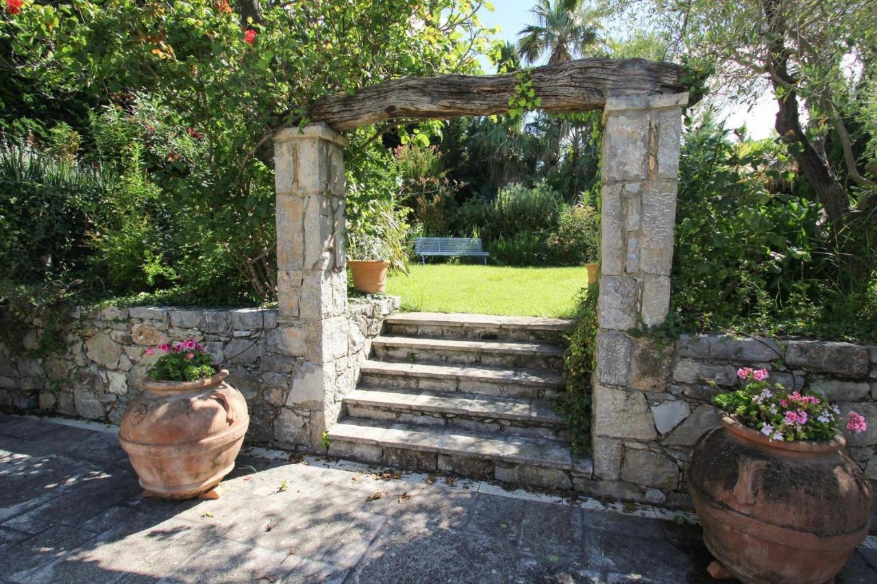 La Maison De Platane B&B Fayence Luaran gambar